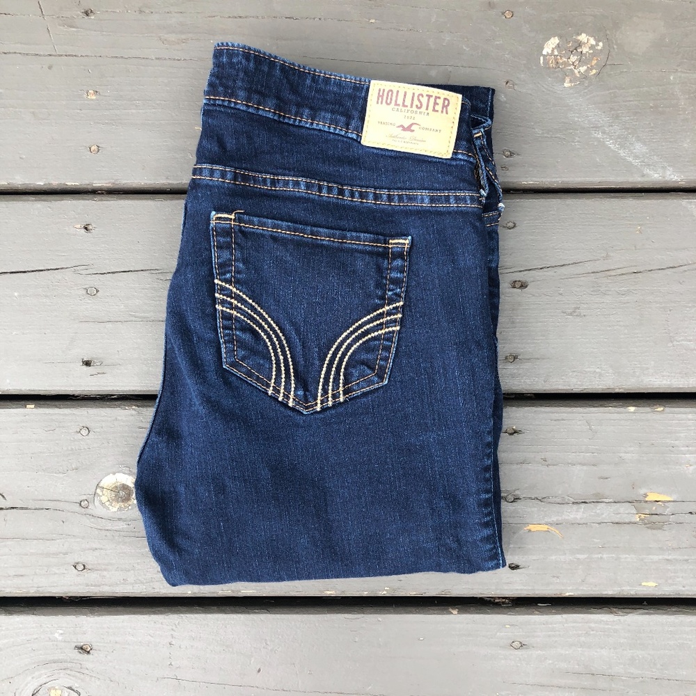 Hollister Dark-Wash Straight Jean (5R)
